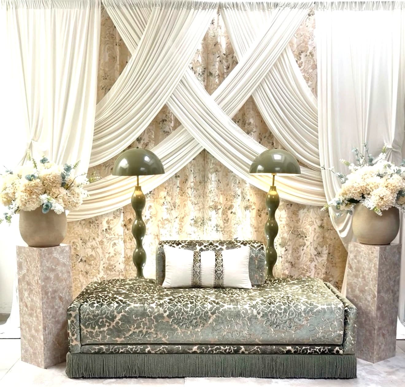 Trône décoré émeraude vintage — décoration événementielle Siem Events